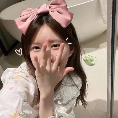 蓝天花朵